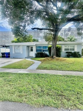 1810 SW 22nd Ave, Fort Lauderdale FL 33312