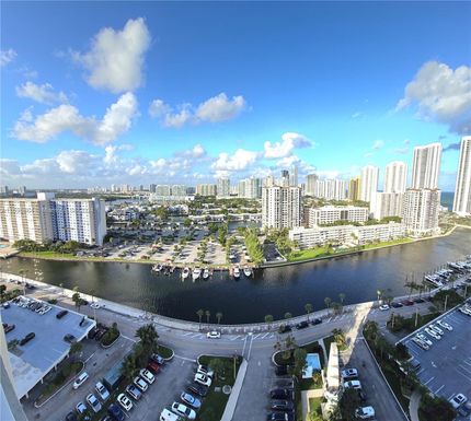 300 Bayview Dr # 2003, Sunny Isles Beach FL 33160