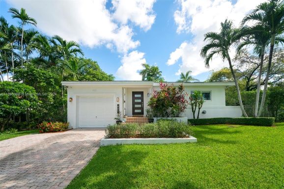 421 Savona Ave, Coral Gables FL 33146