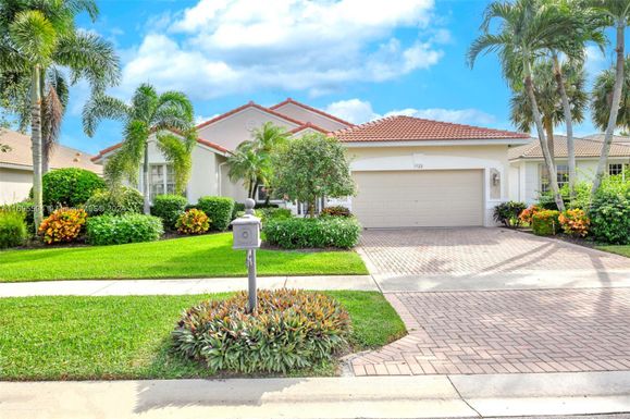 7722 New Ellenton Dr, Boynton Beach FL 33437