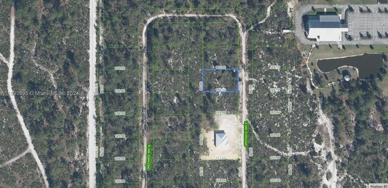 10435 Greenside Way E, Sebring FL 33875