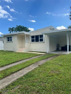 5860 SW 12th St, West Miami FL 33144