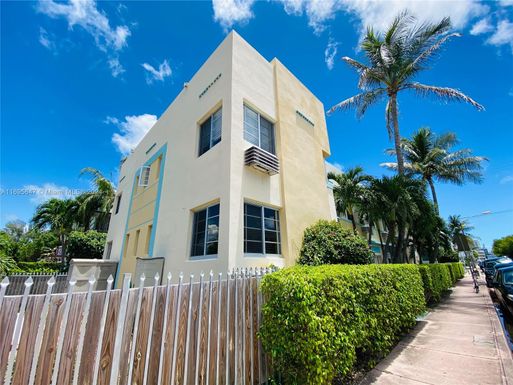 639 12th Street # 4, Miami Beach FL 33139