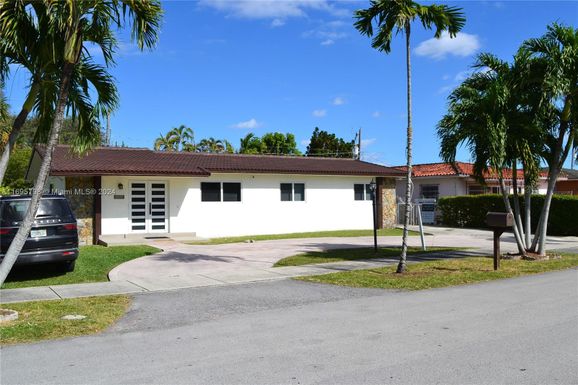 10495 SW 26th Ter # 1, Miami FL 33165