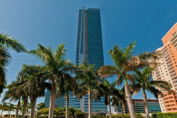 1425 Brickell Ave # 53F, Miami FL 33131