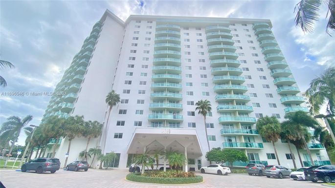 19380 Collins Ave # 406, Sunny Isles Beach FL 33160