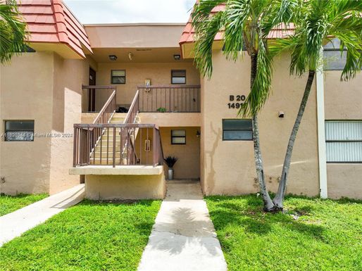 14915 SW 104th St # 24, Miami FL 33196