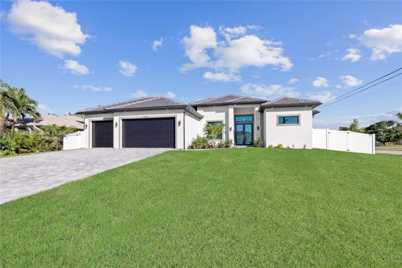 4143 SW 23rd PL, Cape Coral FL 33914