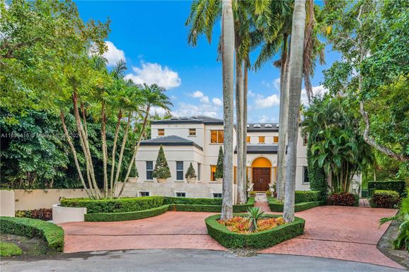 184 Paloma Dr, Coral Gables FL 33143