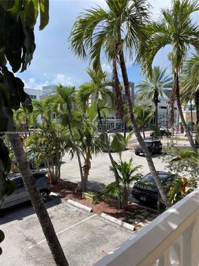 441 Collins Ave # 24, Miami Beach FL 33139