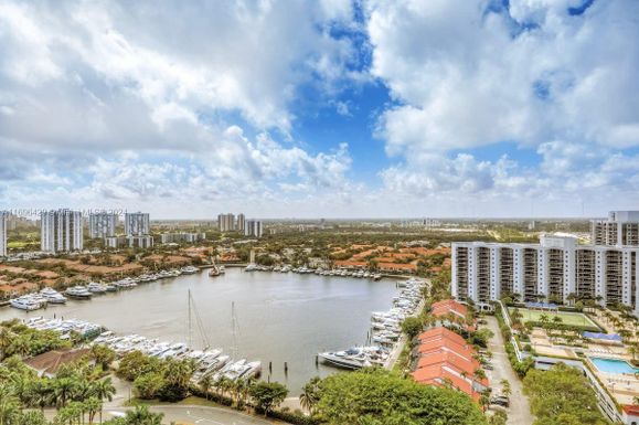 21205 YACHT CLUB DR # 2303, Aventura FL 33180