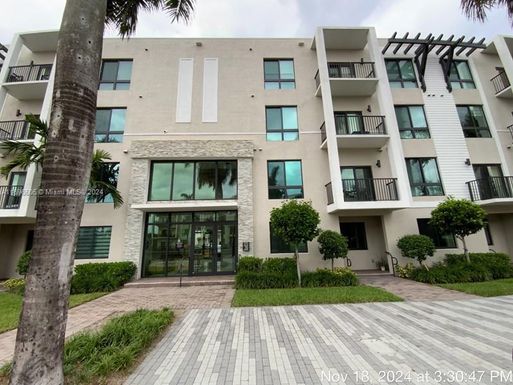 4640 NW 84th Ave # 41, Doral FL 33166