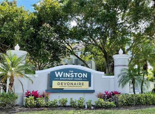 11133 SW 8th St # 208, Pembroke Pines FL 33025