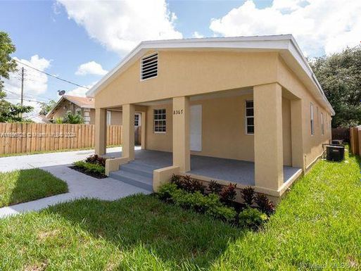 8367 NW 14th Ct, Miami FL 33147