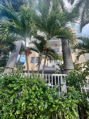 1357 Collins Ave # A2, Miami Beach FL 33139