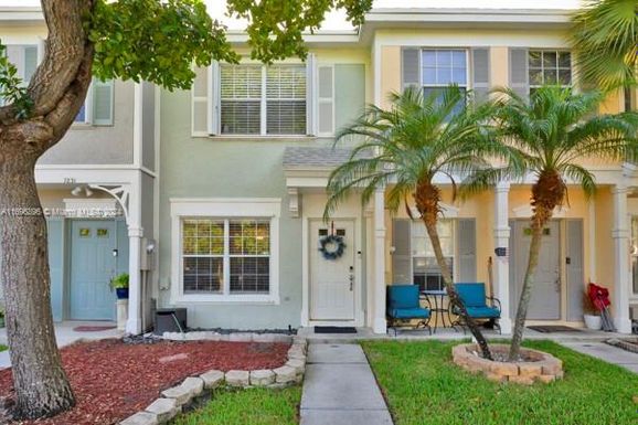 7833 Sanibel Dr # 7833, Tamarac FL 33321