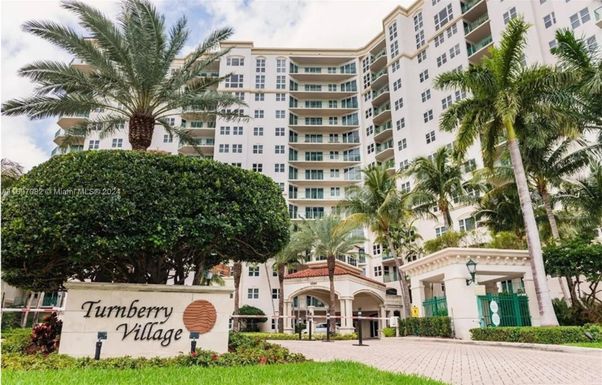 19900 E Country Club Dr # 114, Aventura FL 33180