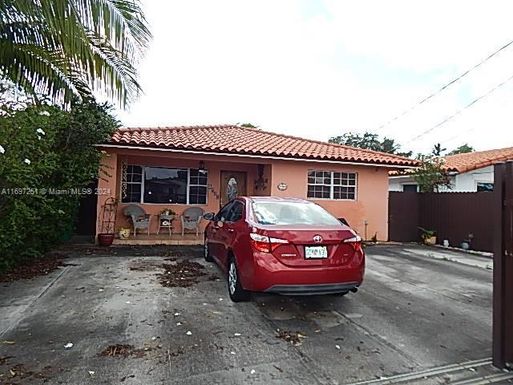 5730 SW 2nd Ter, Miami FL 33144