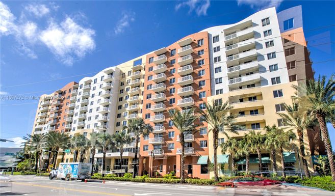 18800 NE 29th Ave # 302, Aventura FL 33180