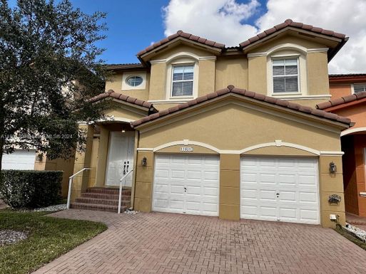 11401 NW 83rd Way, Doral FL 33178