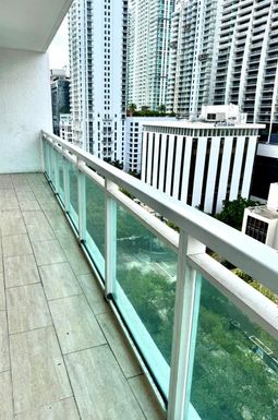 951 Brickell Ave # 1405, Miami FL 33131