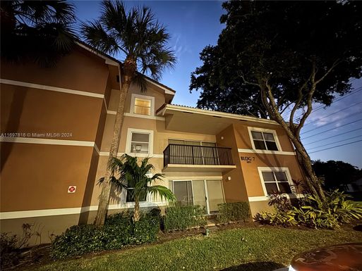 8891 Wiles Rd # 104, Coral Springs FL 33067