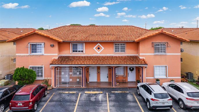 10101 W Okeechobee Rd # 13202, Hialeah Gardens FL 33016