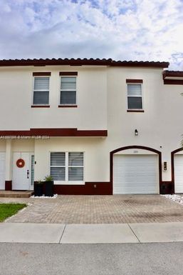 2818 SW 145th Ct # 2818, Miami FL 33175