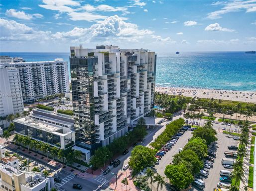 2201 Collins Ave # 1015, Miami Beach FL 33139