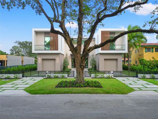 4951 University Dr, Coral Gables FL 33146