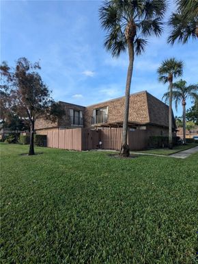 6030 NW 55th Ln # 6030, Tamarac FL 33319