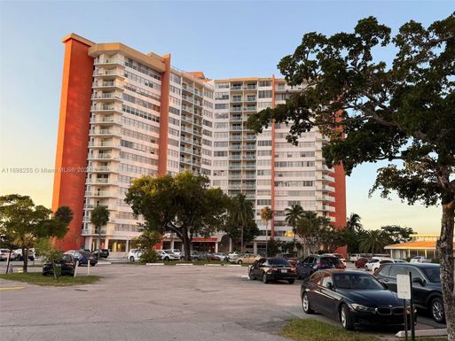 1301 NE Miami Gardens Dr # 1025W, Miami FL 33179