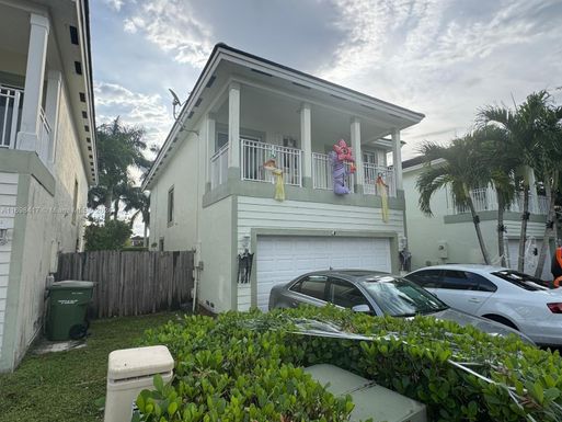 389 NE 32nd Terrace, Homestead FL 33033