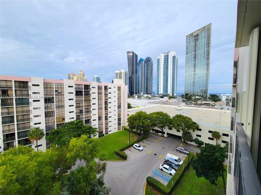 17011 N Bay Rd # 906, Sunny Isles Beach FL 33160