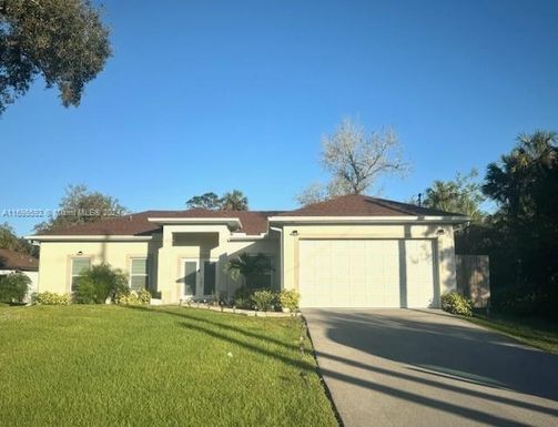 3302 DESOTO BLVD S, Naples FL 34117