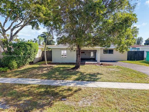 8172 NW 67th Ave # 8172, Tamarac FL 33321