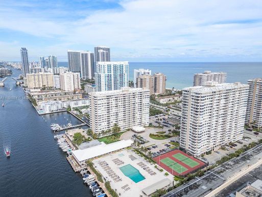 1985 S Ocean Dr # 19A, Hallandale Beach FL 33009