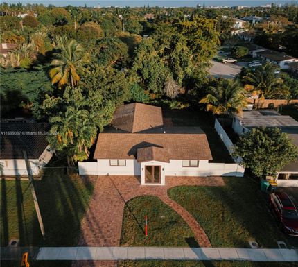 4510 SW 34th Ave, Dania Beach FL 33312