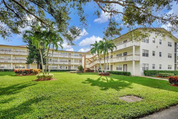 111 Mansfield C # 111, Boca Raton FL 33434