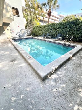 1250 Lincoln Rd # 202, Miami Beach FL 33139