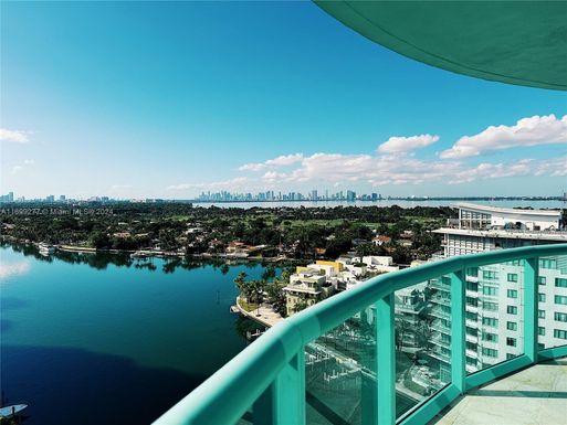 6000 Indian Creek Dr # 17A, Miami Beach FL 33140