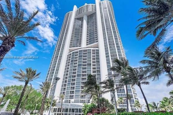 18201 Collins Ave # 3502, Sunny Isles Beach FL 33160