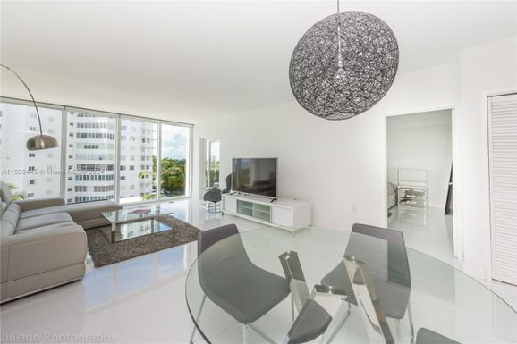 10275 Collins Ave # 416, Bal Harbour FL 33154