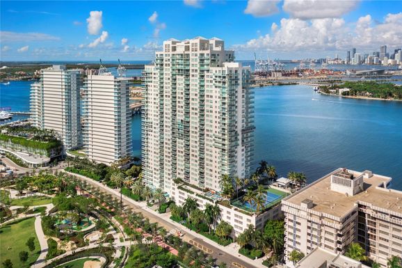 650 West Ave # 2406, Miami Beach FL 33139