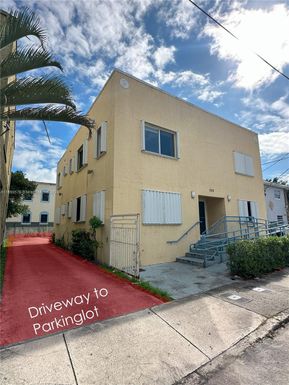 229 NW 10th Ave # 3, Miami FL 33128