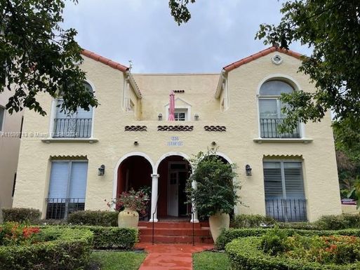 226 Sidonia Ave # 4, Coral Gables FL 33134