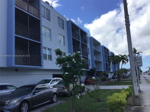 1250 NE 125th St # 208C, North Miami FL 33161