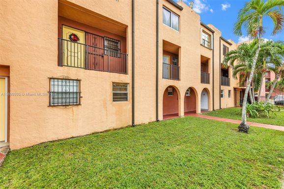 6600 W 2nd Ct # 12, Hialeah FL 33012