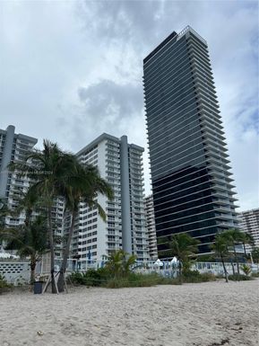 2030 S Ocean Dr # 221, Hallandale Beach FL 33009