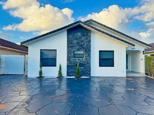 3129 W 73rd Pl # 3129, Hialeah FL 33018